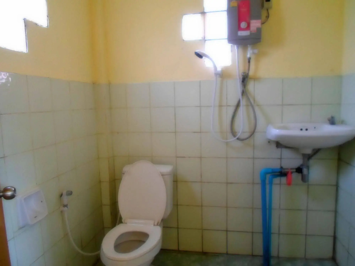 Baan Rimnam Resort Khao Sok