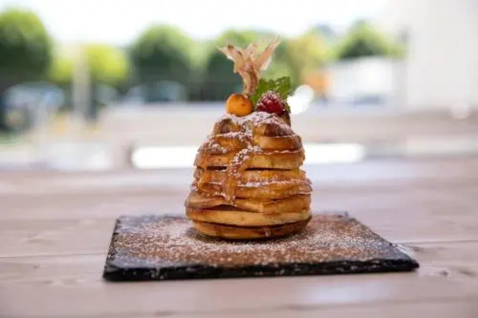 Feira Hostel & Suites