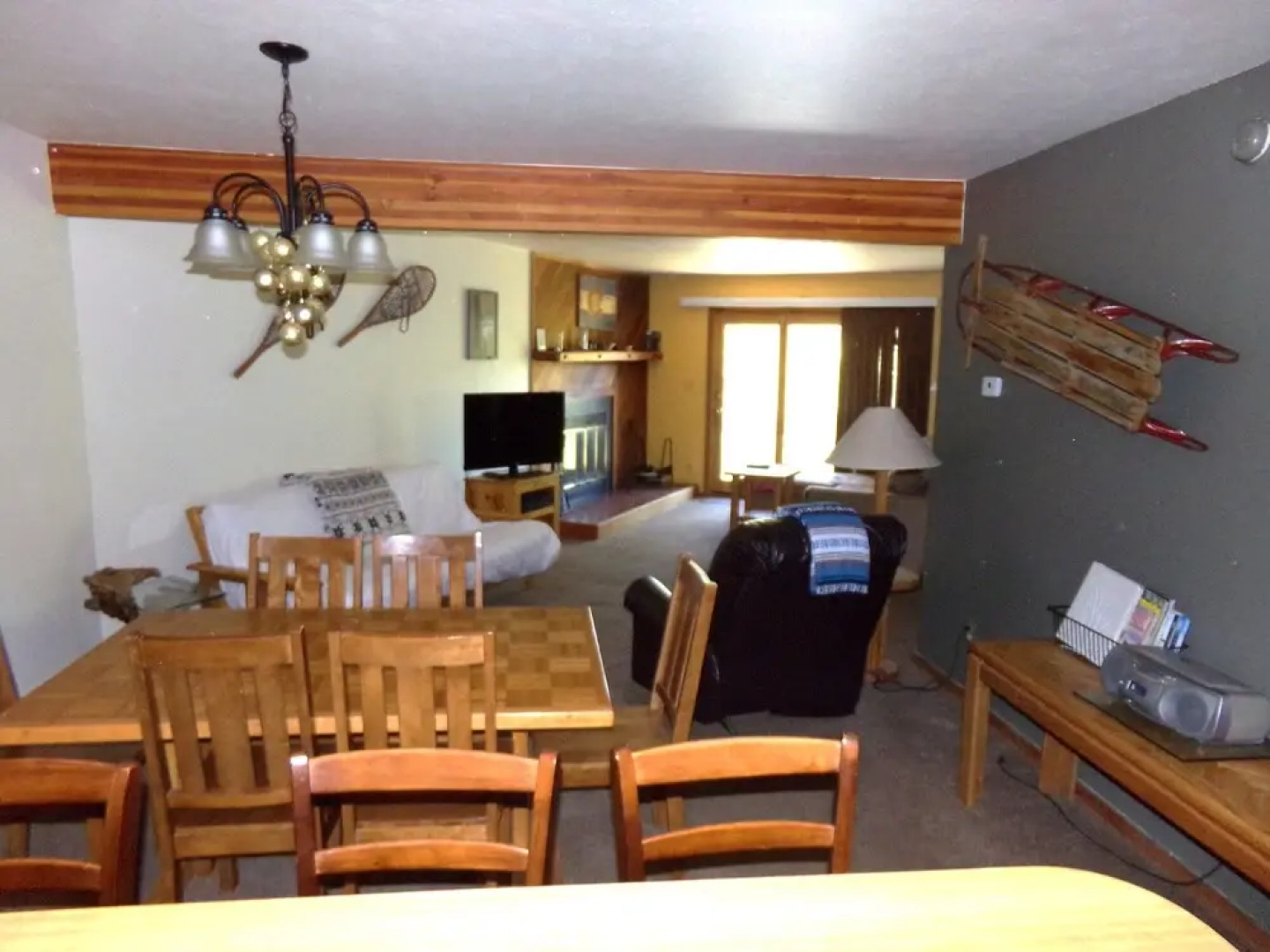 Snowscape 2 bed 2 bath 2 Br condo by RedAwning