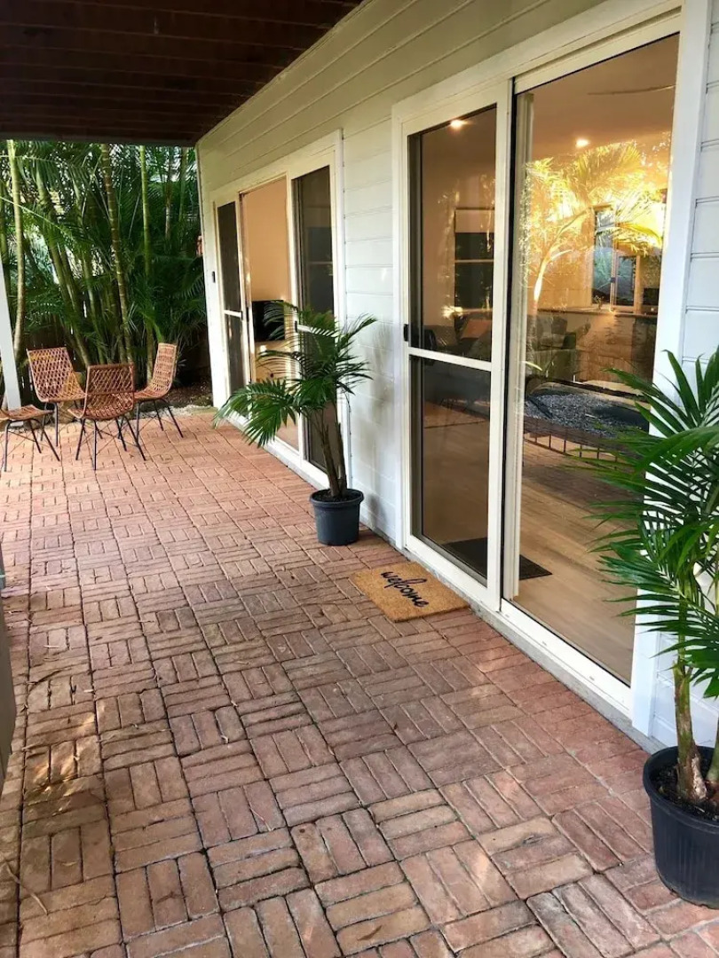 Your Coastal Treetop Escape