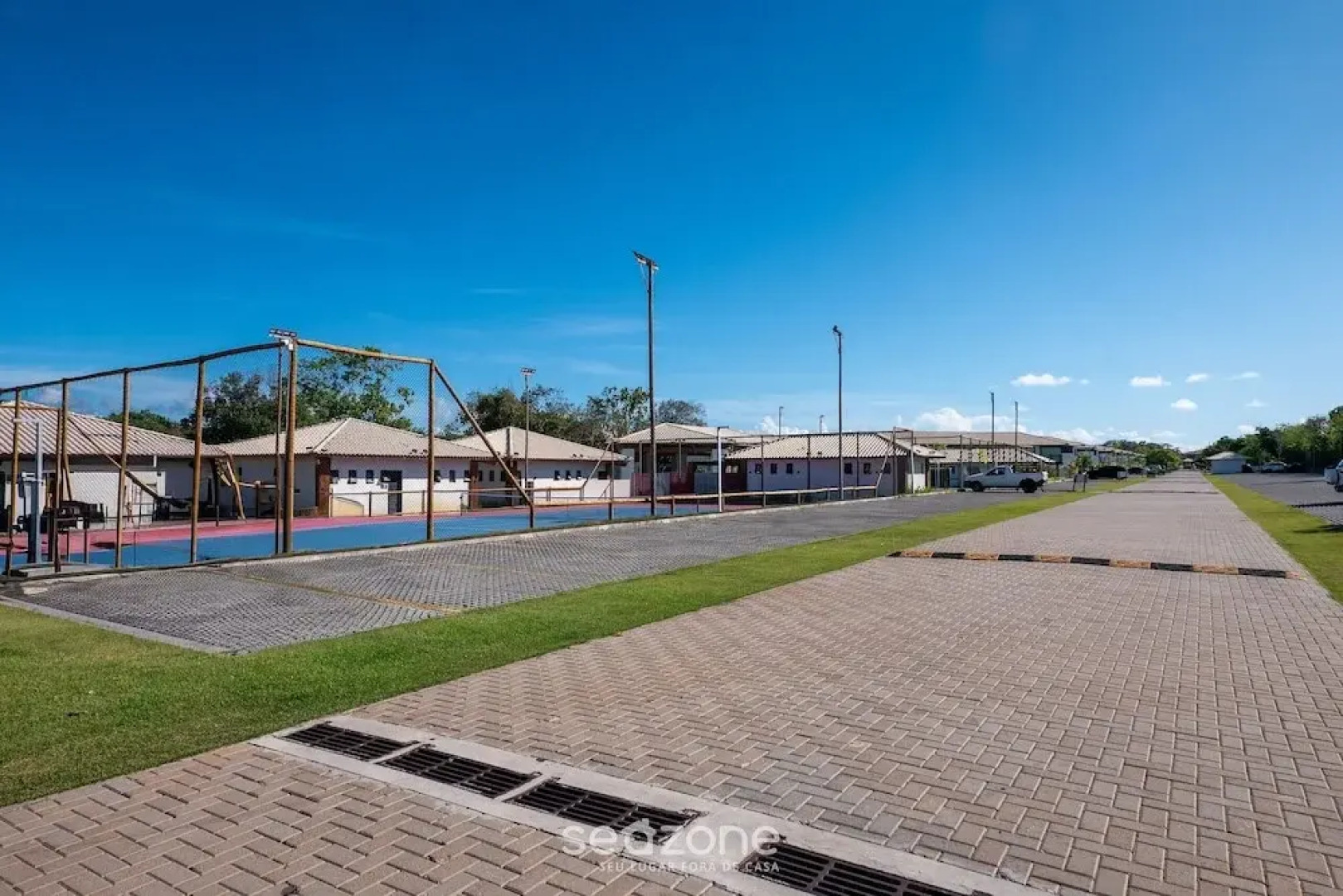 Ap in a Cond. W/pool at Praia do Forte Cvaf0220