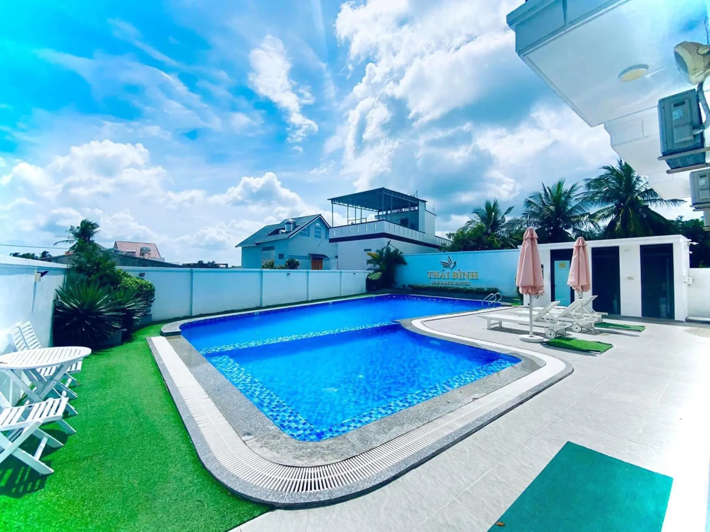 Thai Binh Cam Ranh Hotel