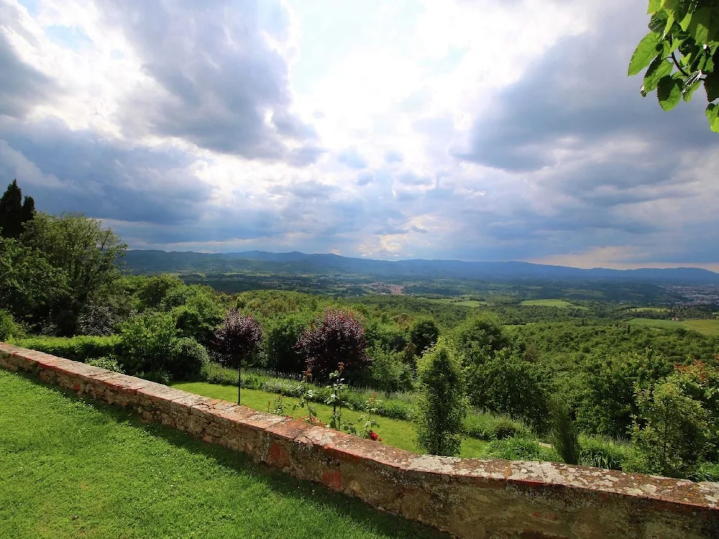 Apartment in Pergine Valdarno With Pool