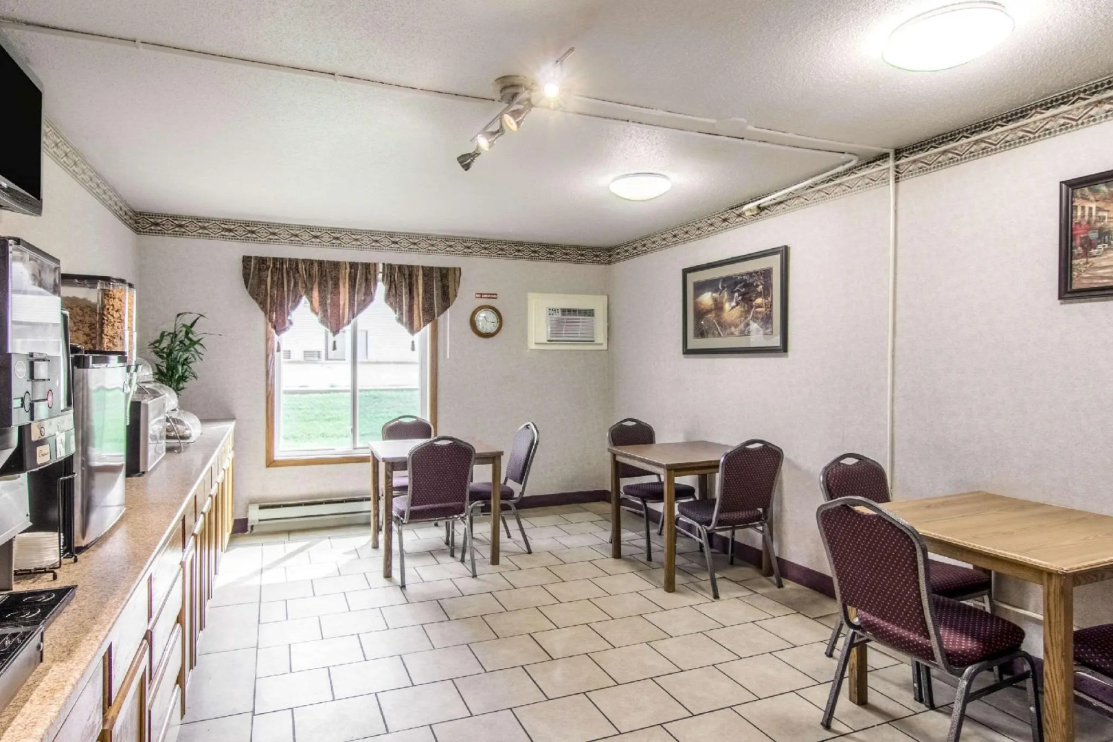 Days Inn by Wyndham Fergus Falls