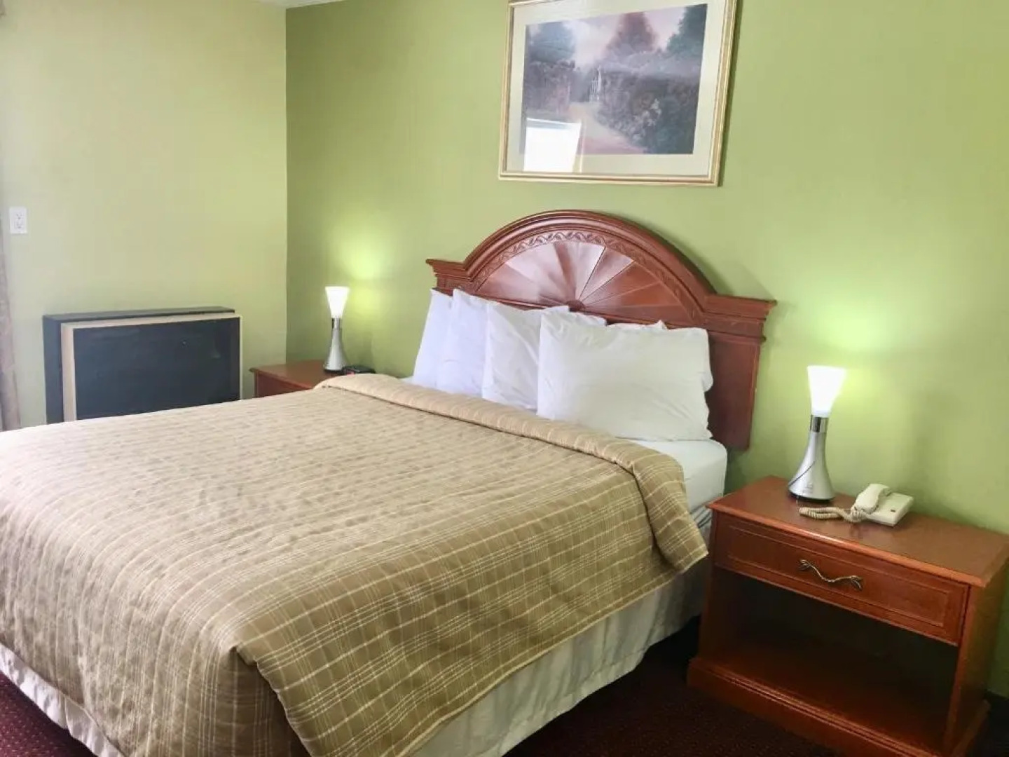 Valley Inn Motel & Suites