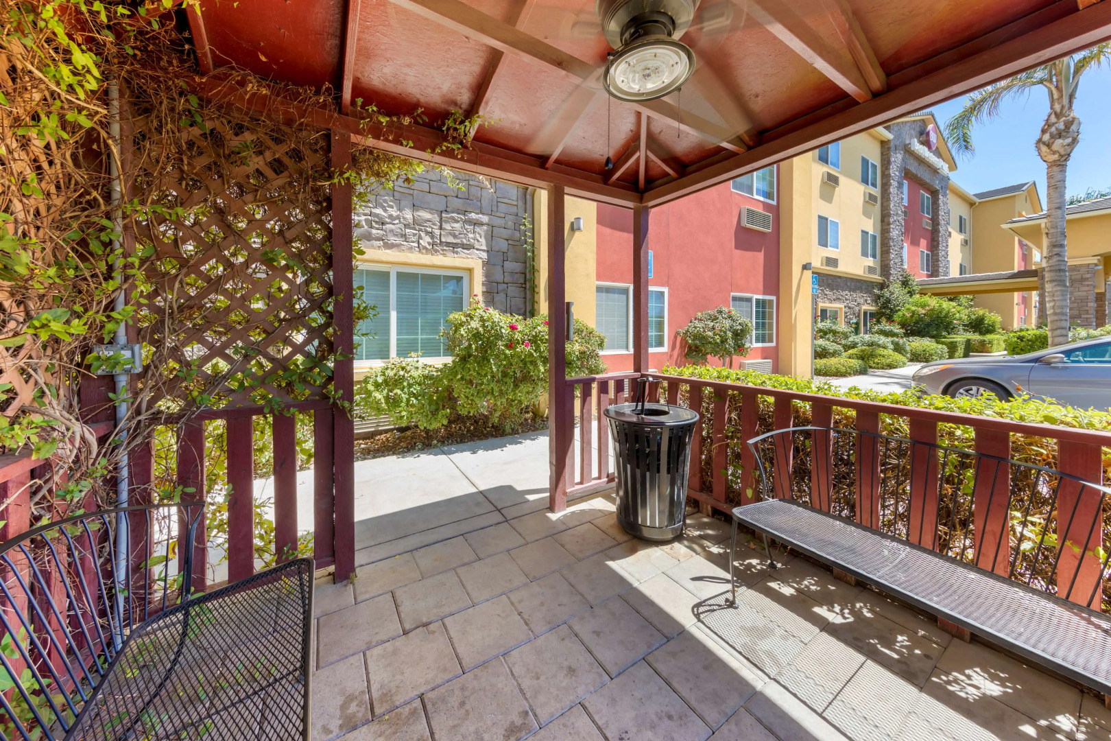 Best Western Plus Wasco Inn & Suites