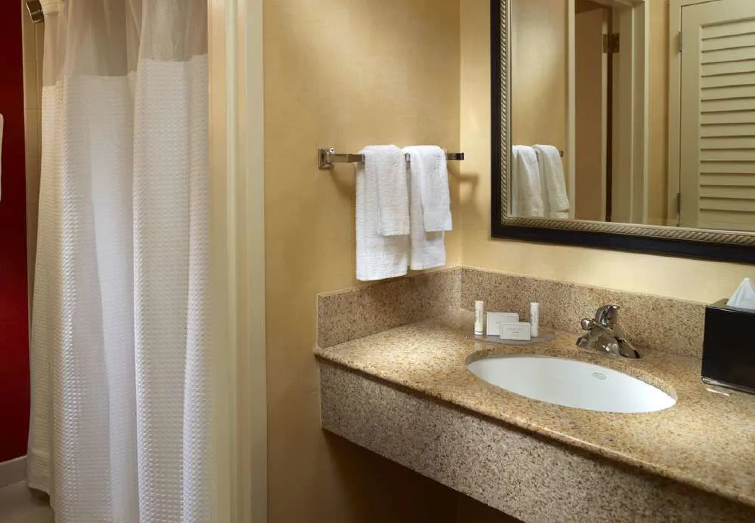 Courtyard by Marriott Atlanta Airport South/Sullivan Road