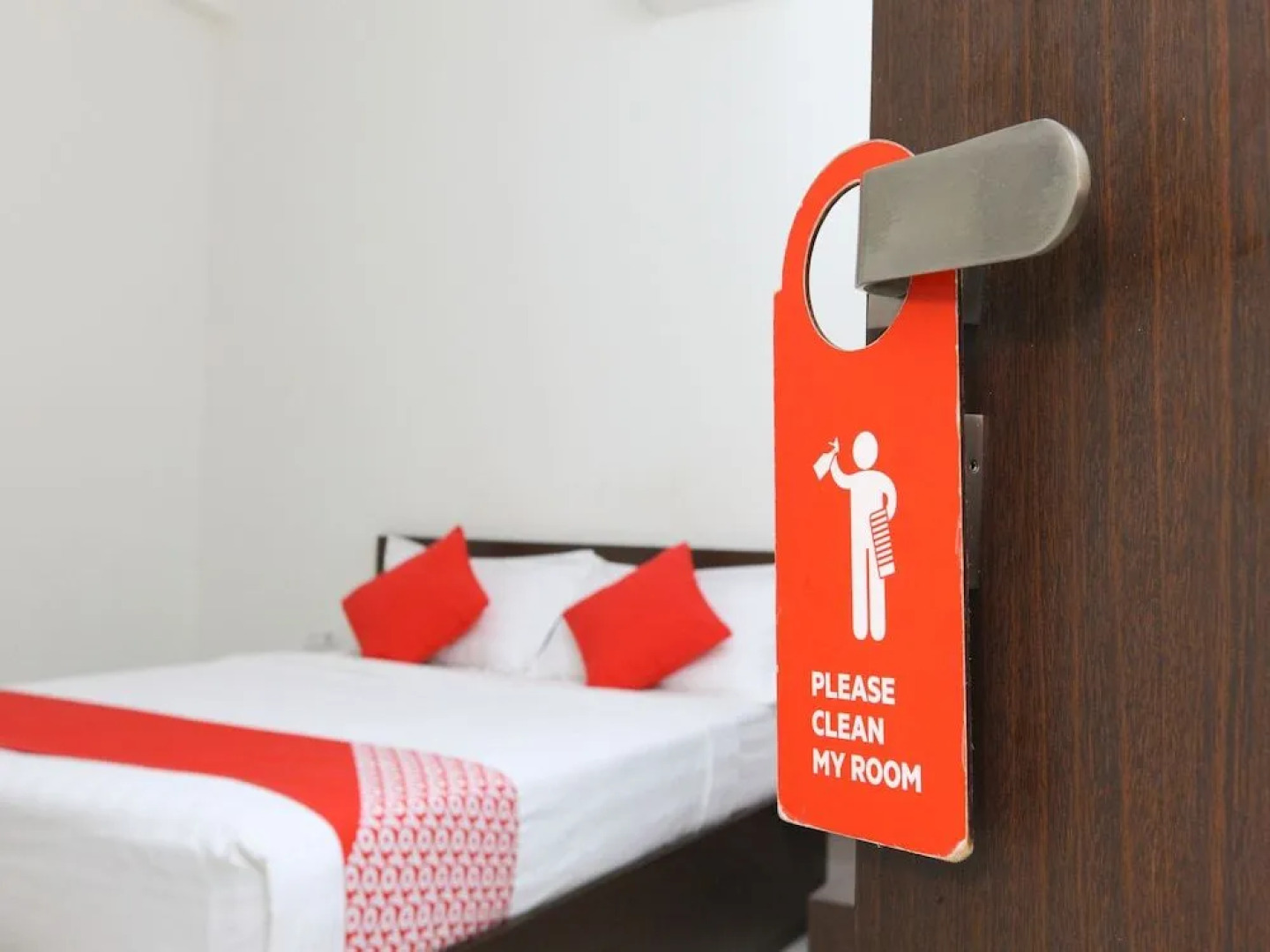 OYO 15601 Bhimas Residency