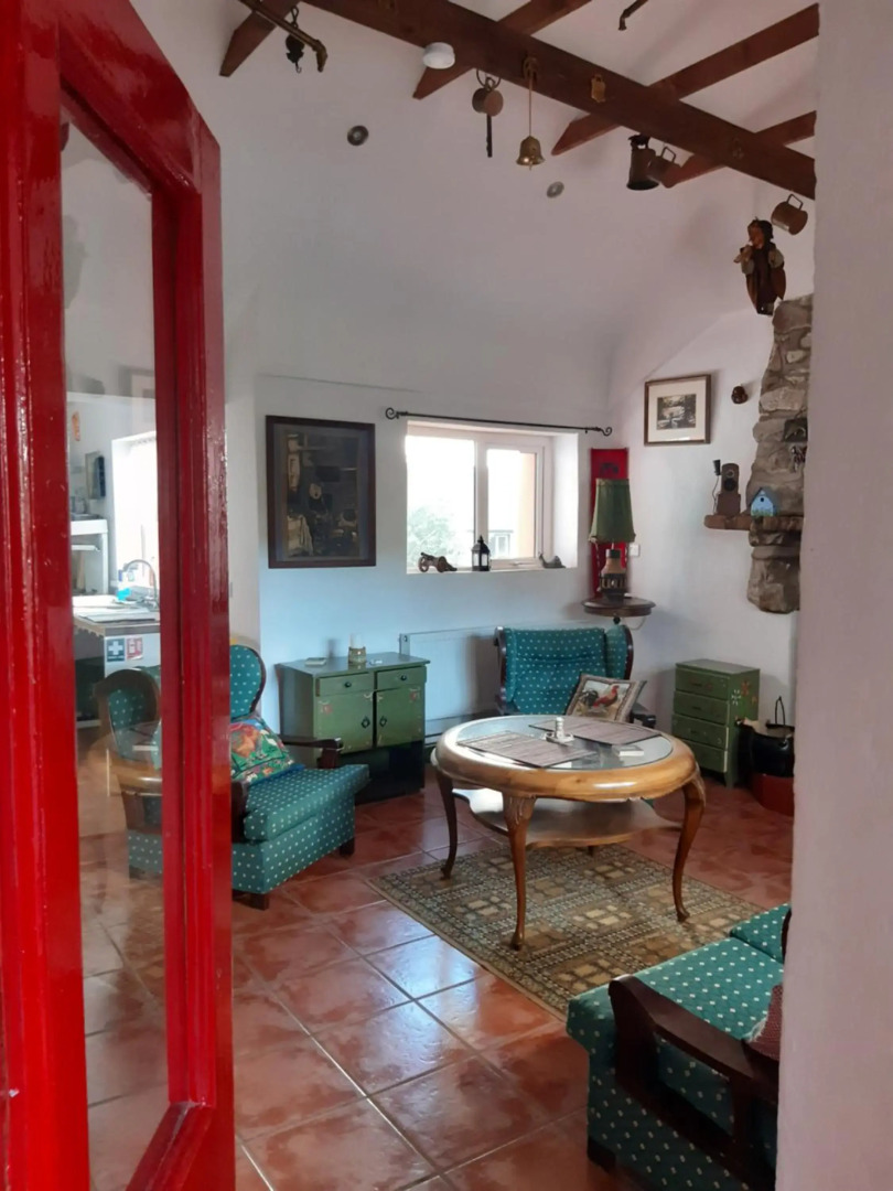 Beautifully Restored Cottage, Doochary