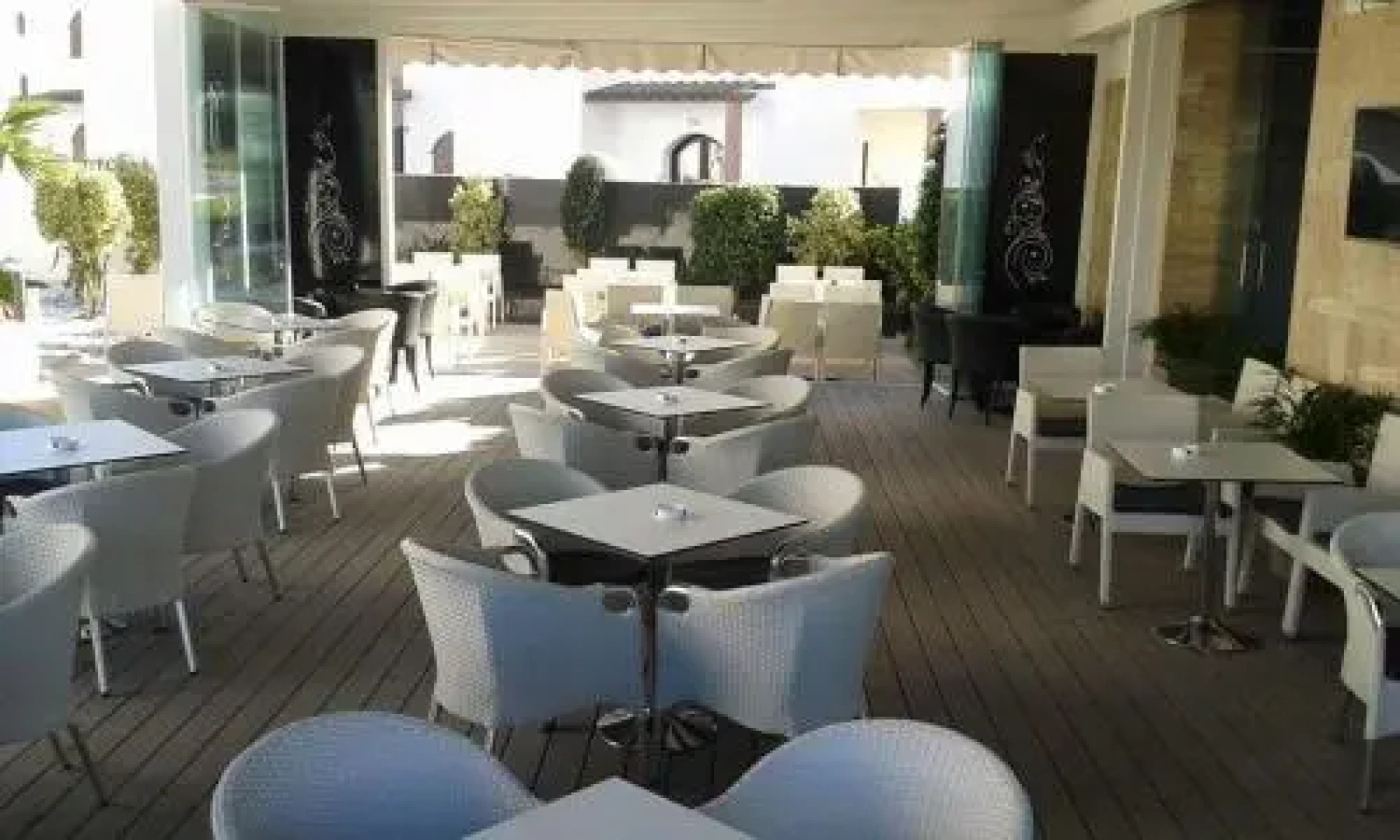 Apartment B-23 Mangle