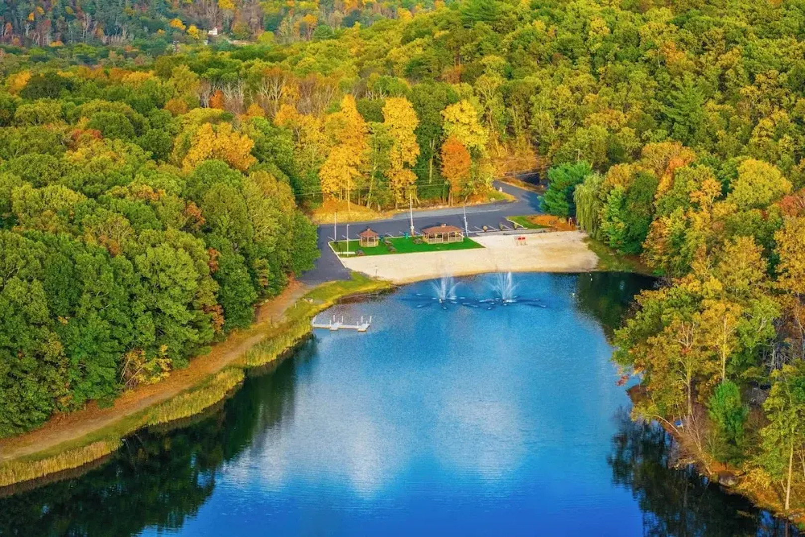 Private Yard, Playset: Family Home in Penn Estates