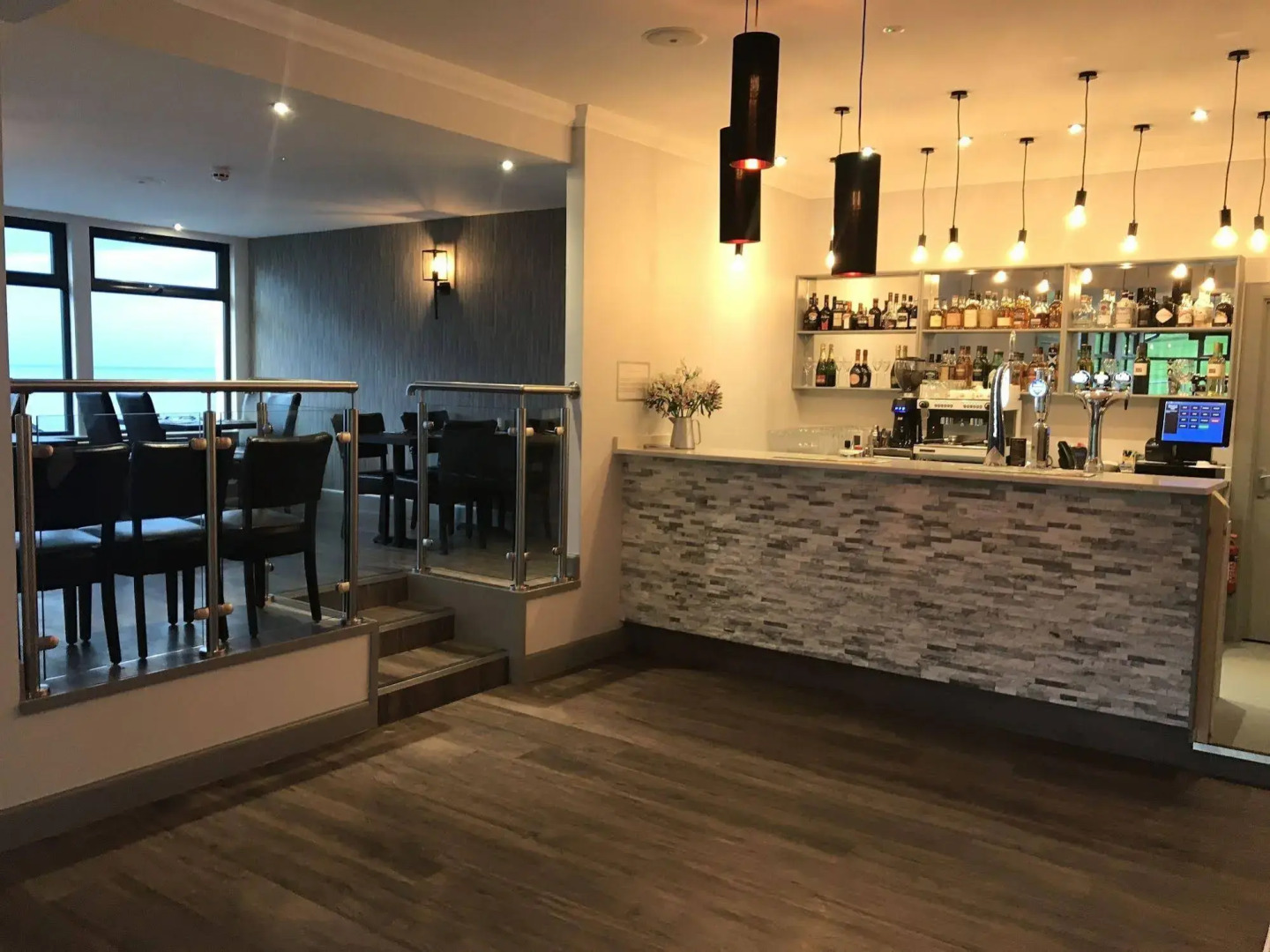 The Knowes Hotel & Restaurant