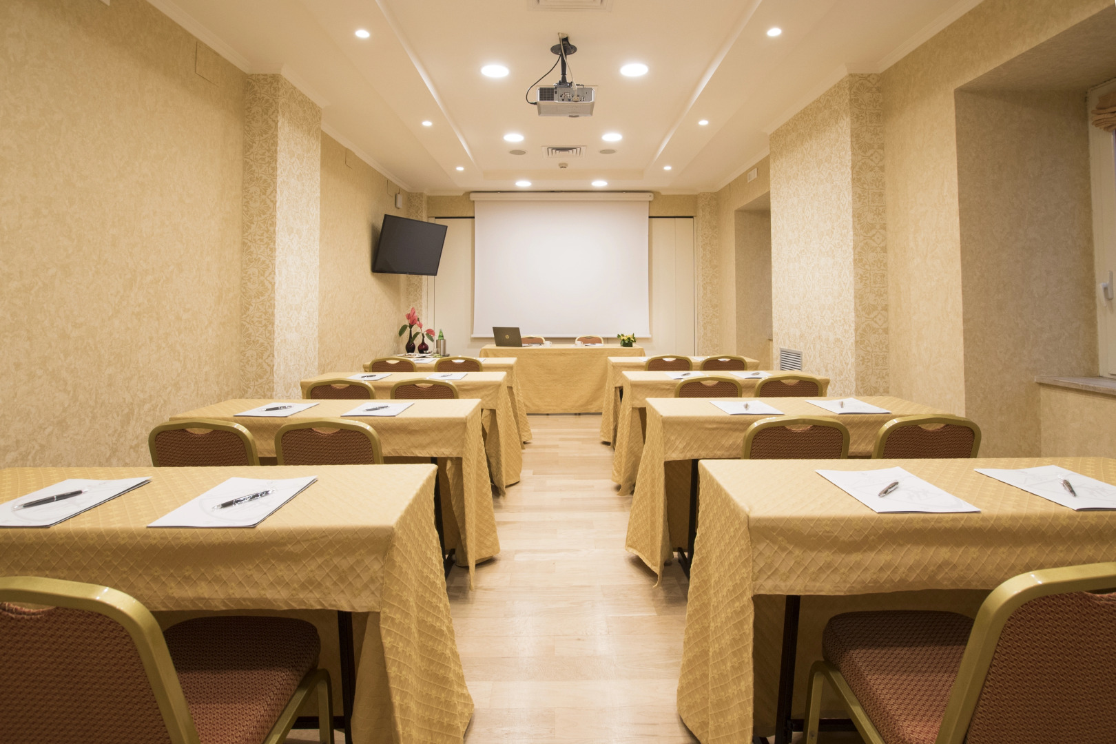 Hotel Diana Roof Garden