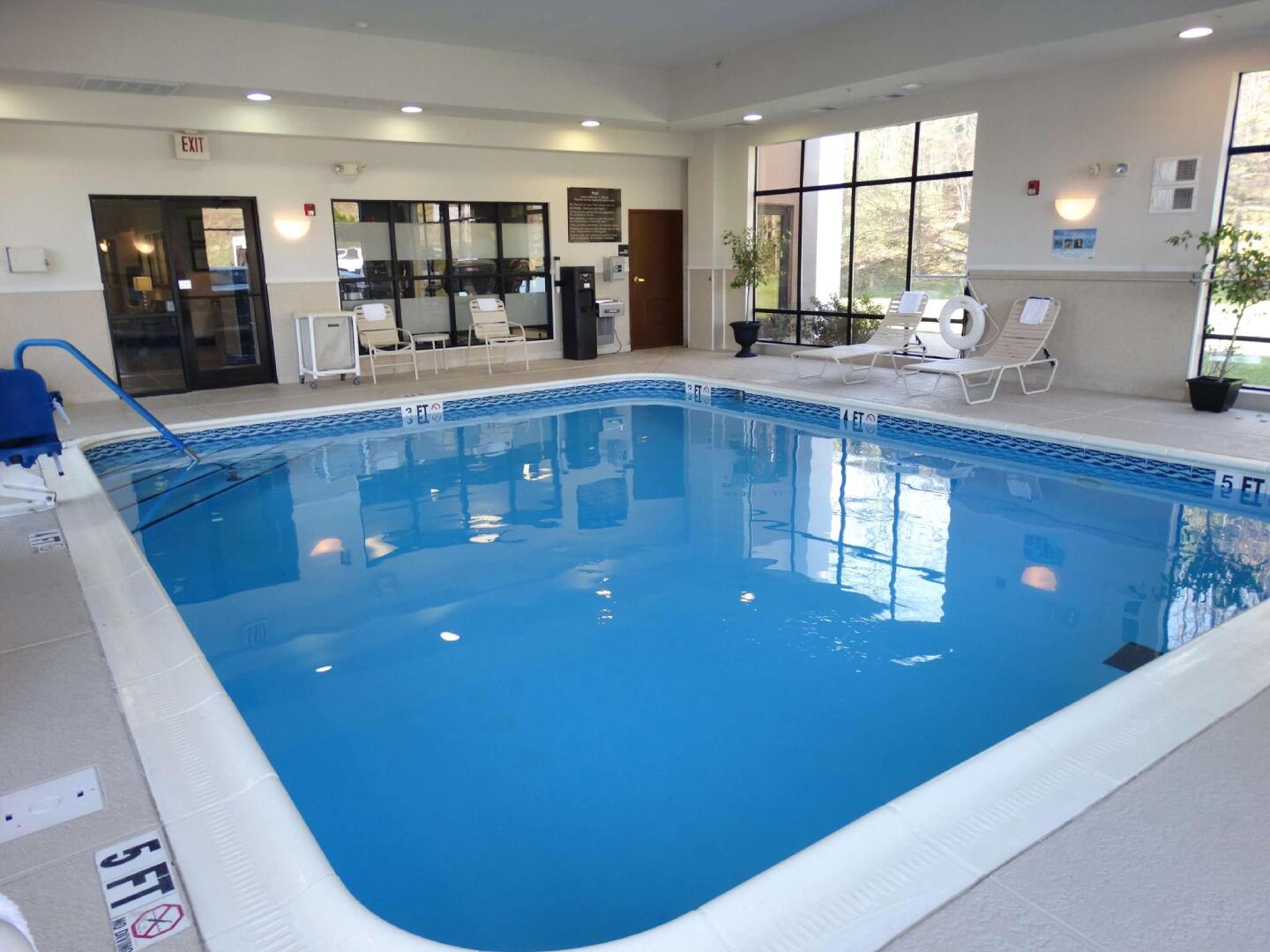 Comfort Inn & Suites