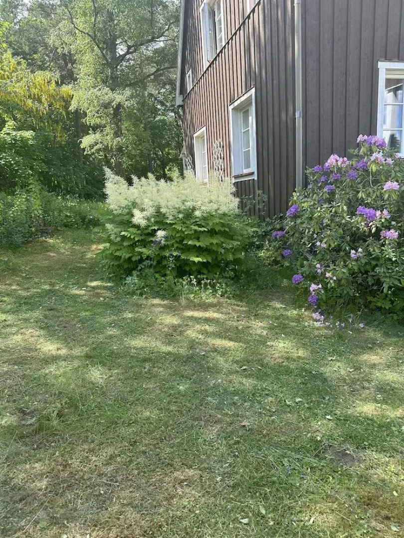 Stockholm - 5-beds - Sleeps 12 - Garden