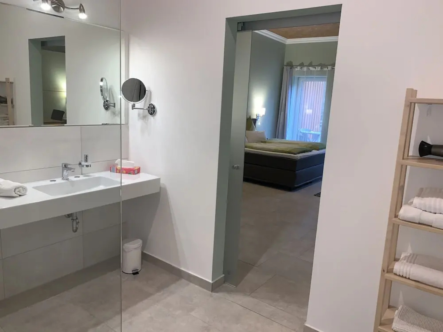 Apartment Garten near Airport