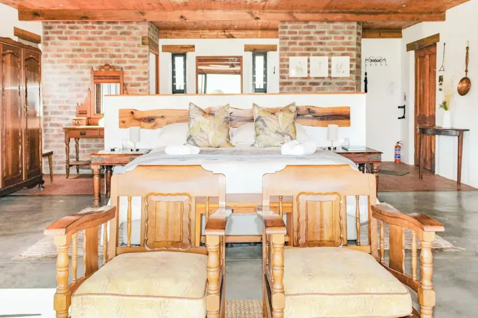 Duikersdrift Winelands Country Escape