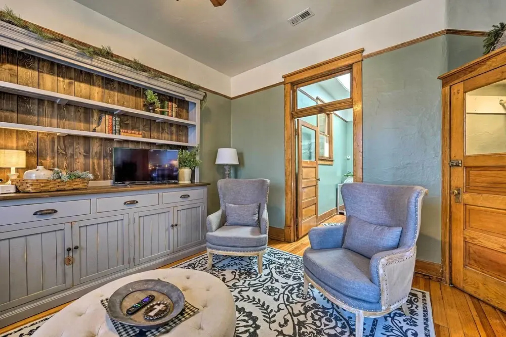 Walk to Shops & Restaurants: Dtwn Laramie Condo!