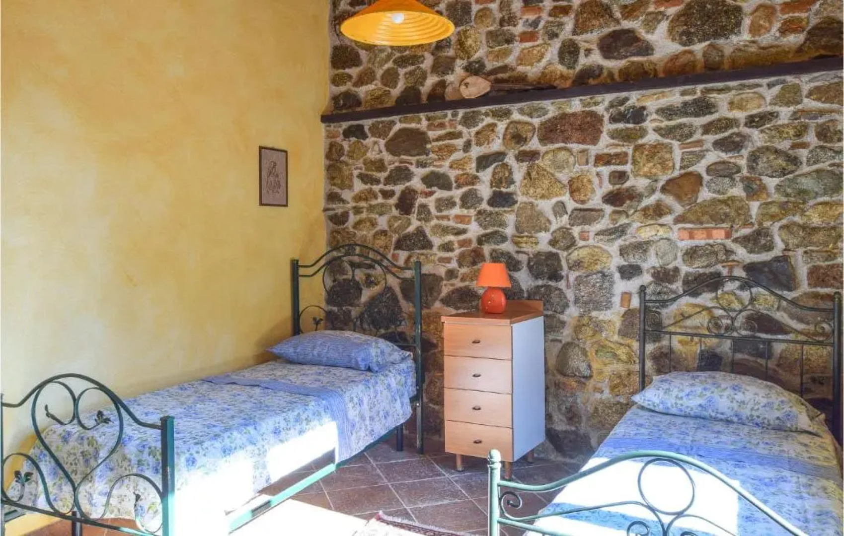 Amazing Home in Palmi With 2 Bedrooms and Wifi