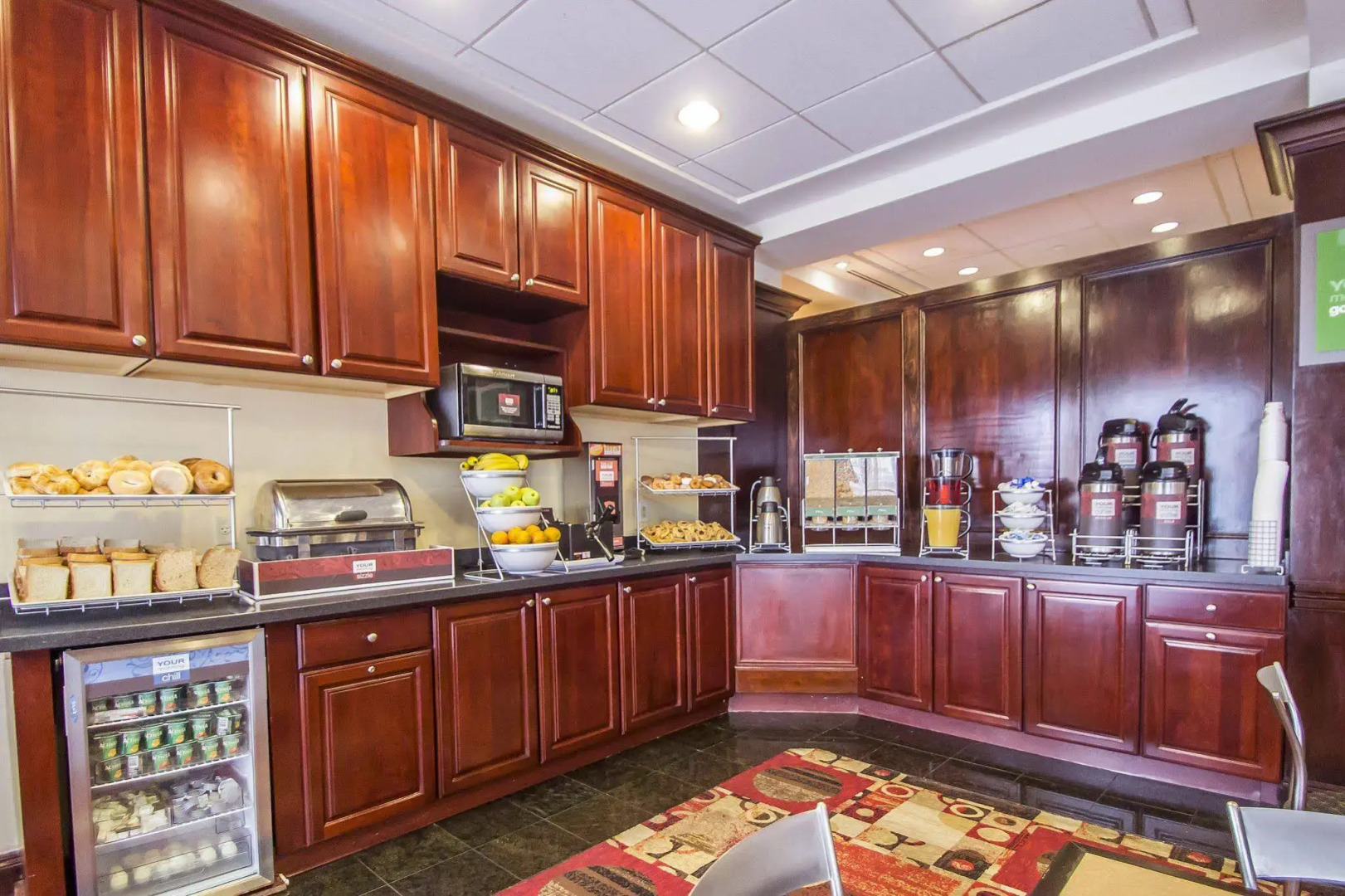 Comfort Suites at Woodbridge