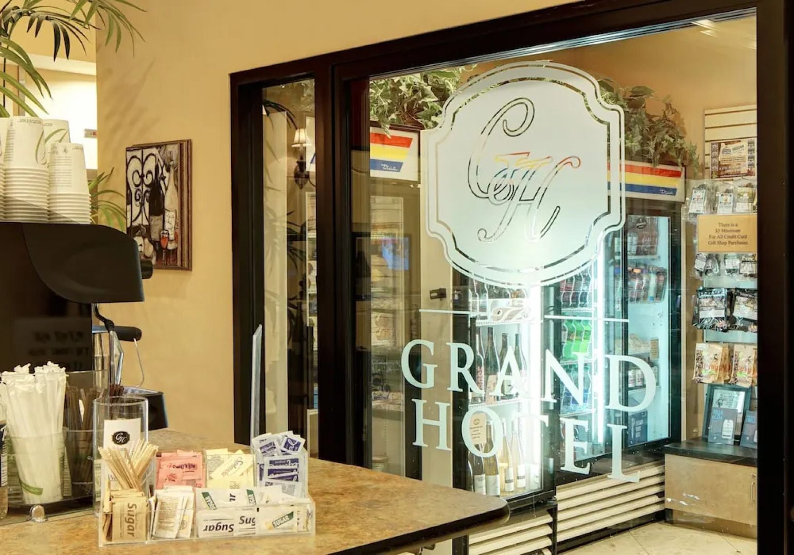 The Grand Hotel - Salem