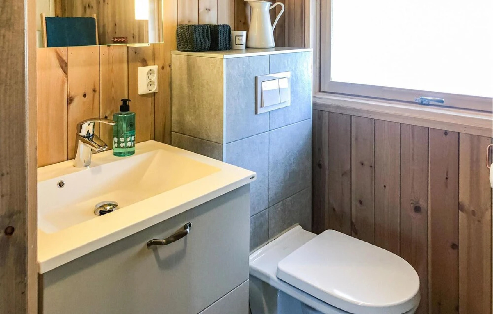 Beautiful Home in Espa With 2 Bedrooms and Wifi