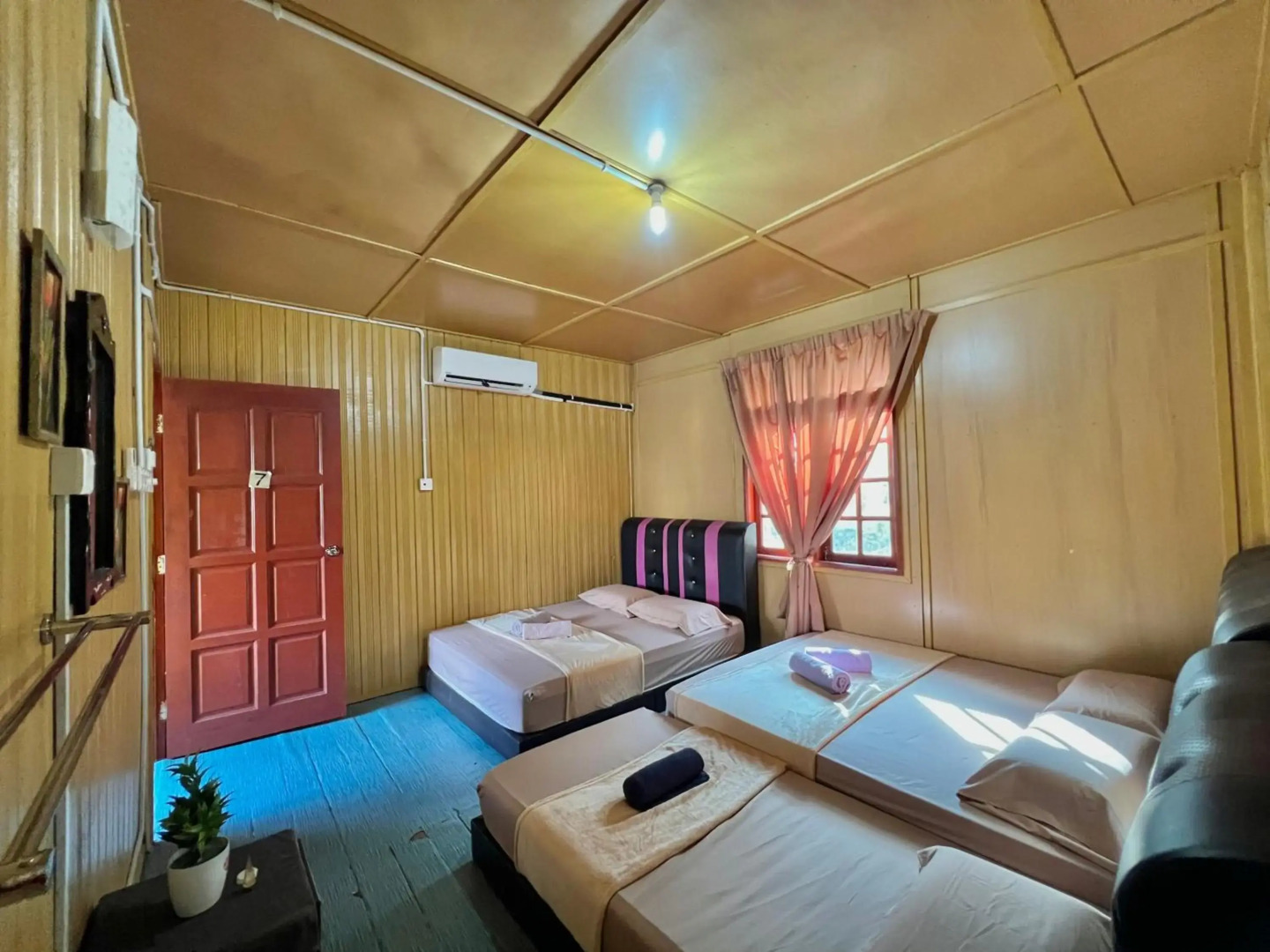 Perhentian Sri Tanjung , Pulau Perhentian