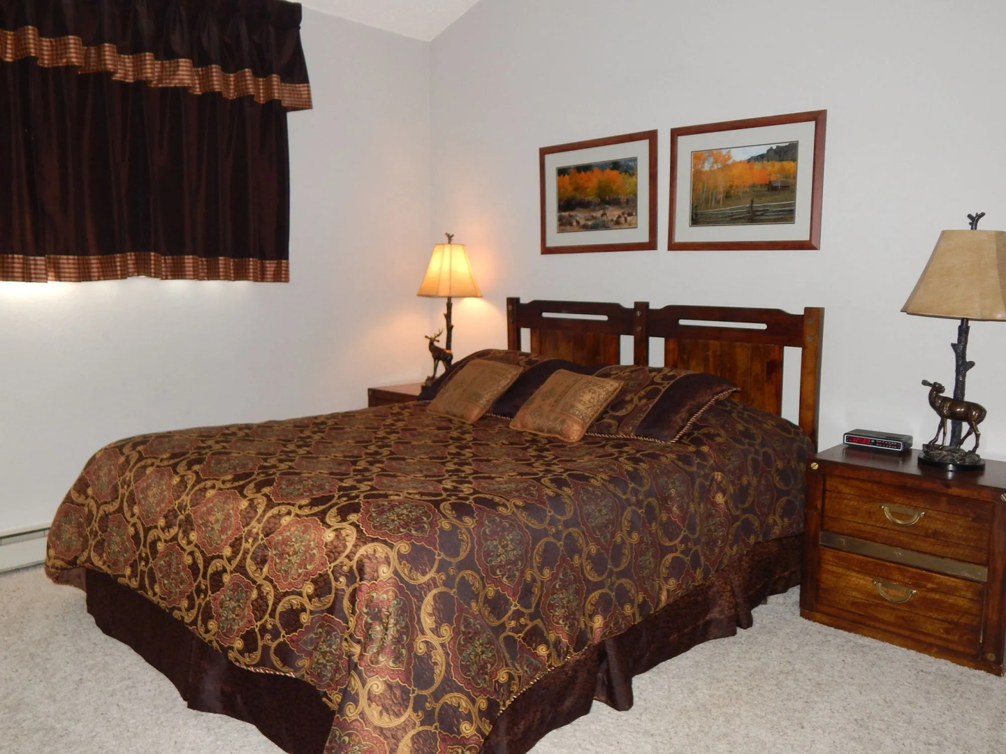 Beaver Village Condos by Staywinterpark