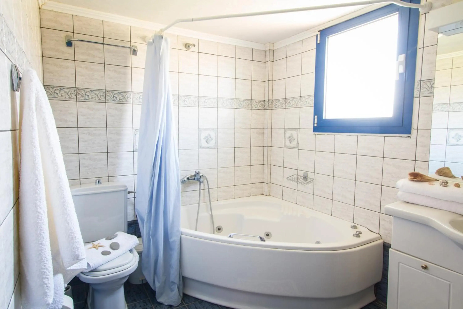 Mantilida Villa & Studio