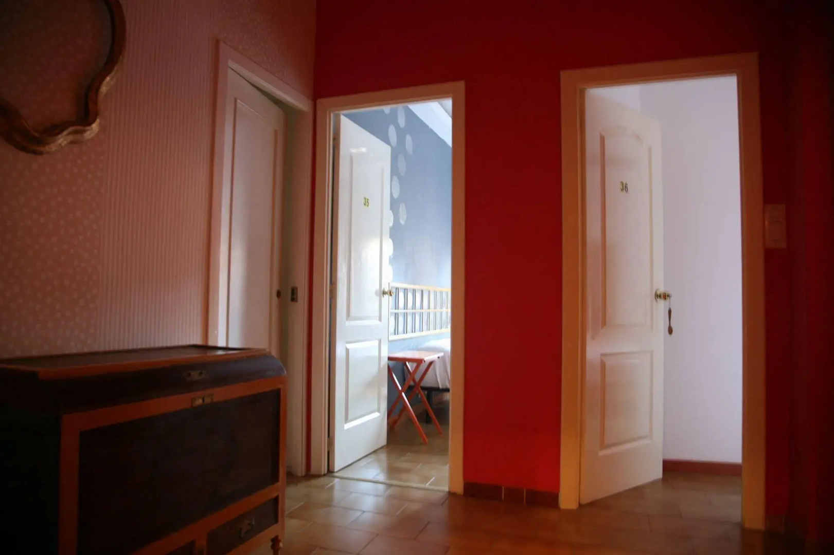 Russafa Youth Hostel