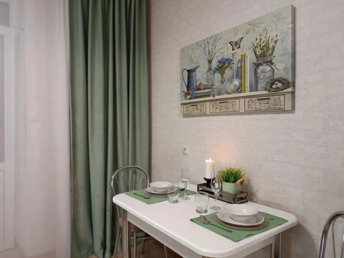 Две Подушки на улице Дуки 71