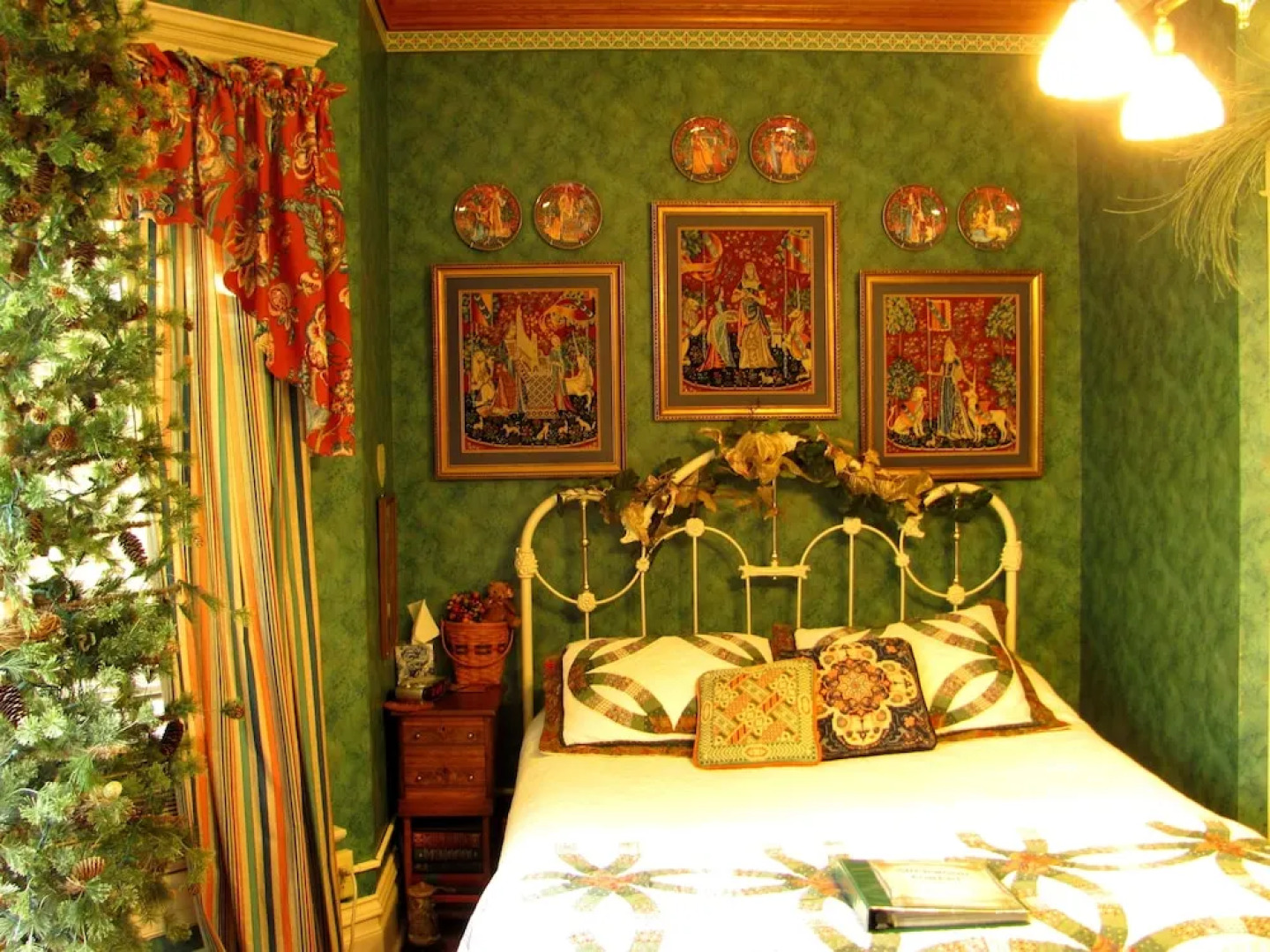 The Blue Belle Inn Bed and Breakfast