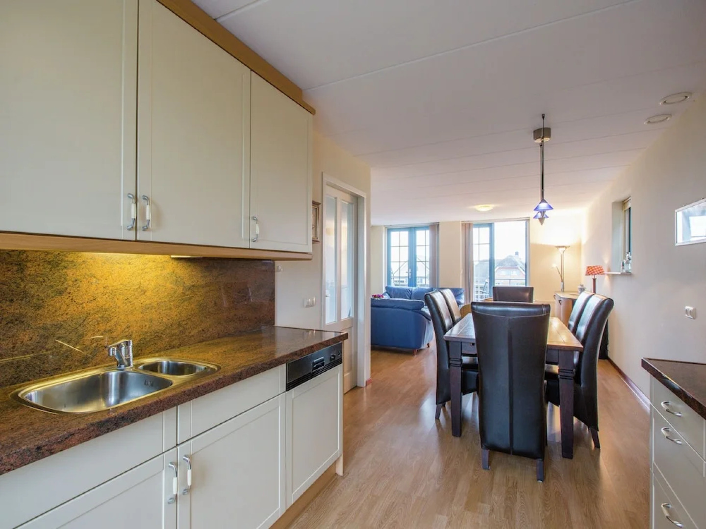 Cosy Holiday Home in Friesland by the Lake