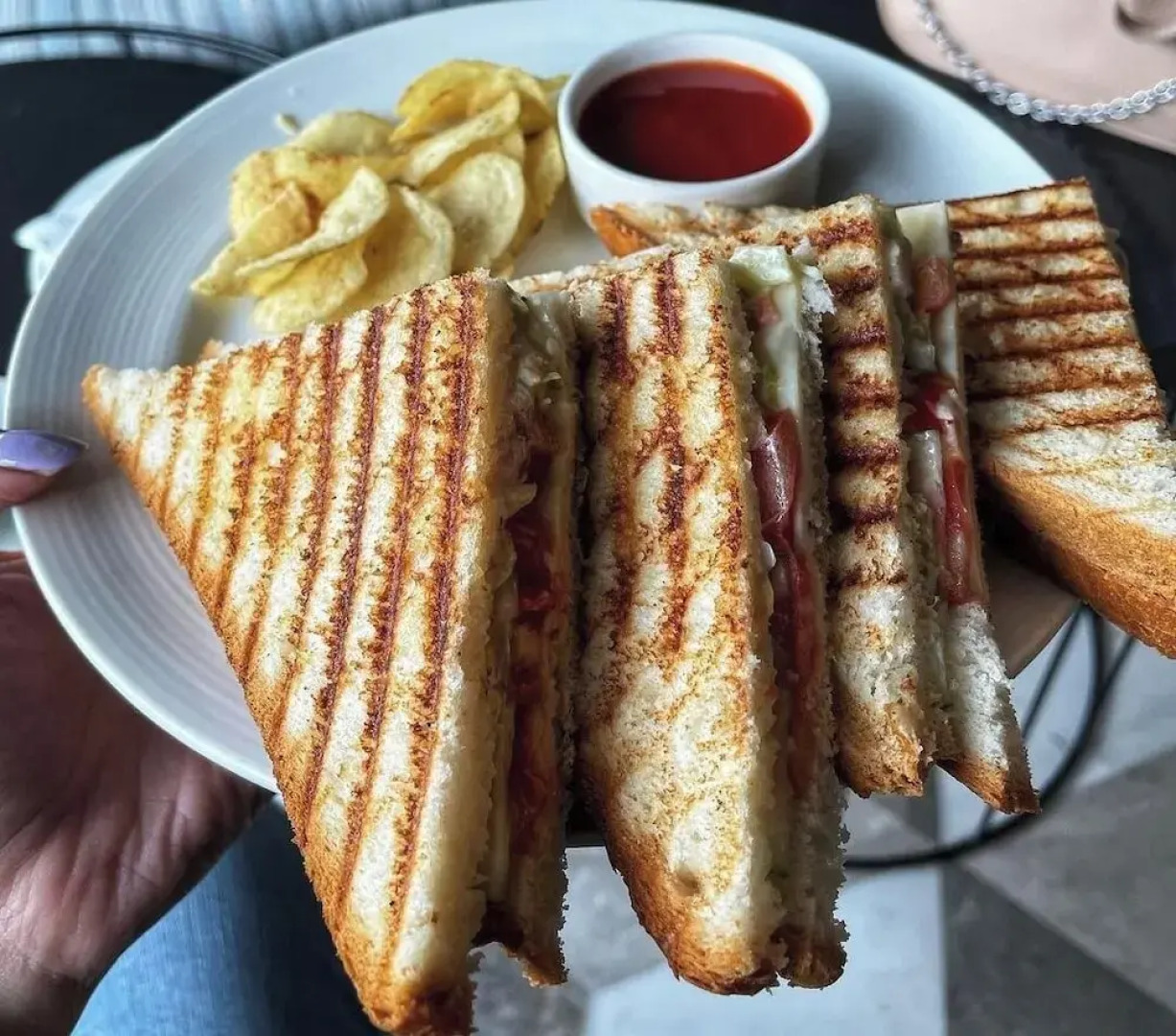 The Origin Suites opp Hyatt Regency