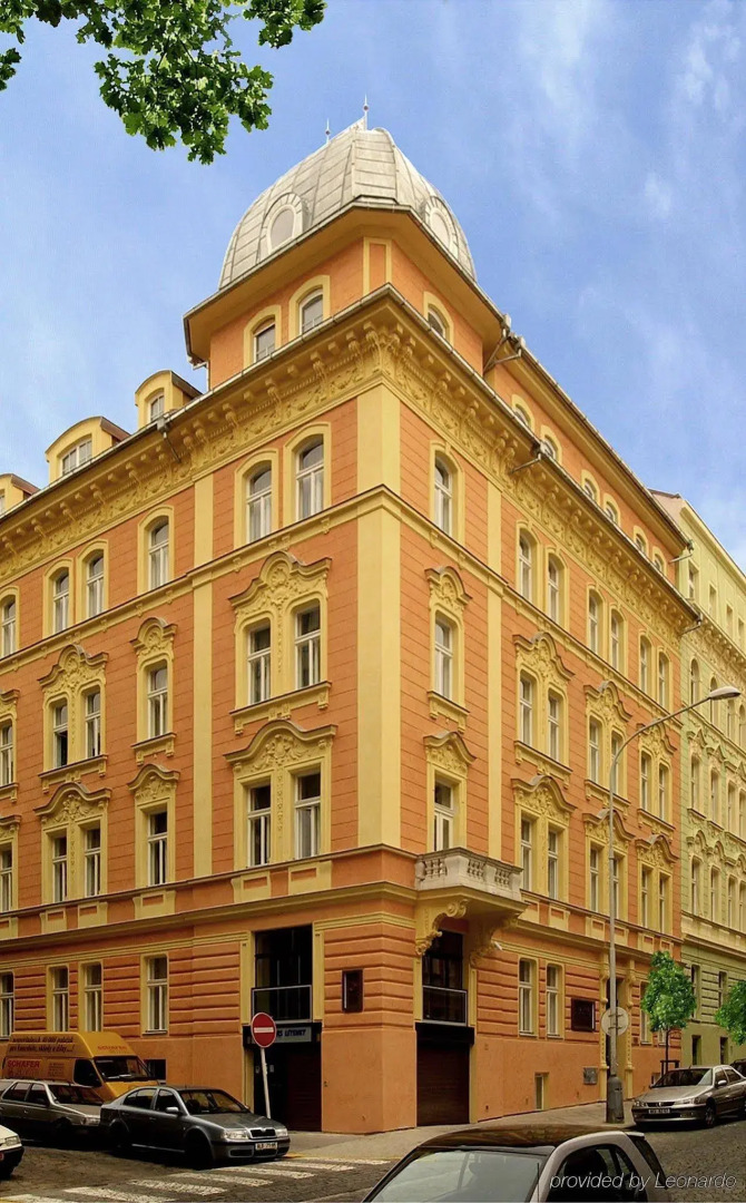 Sibelius Apartments