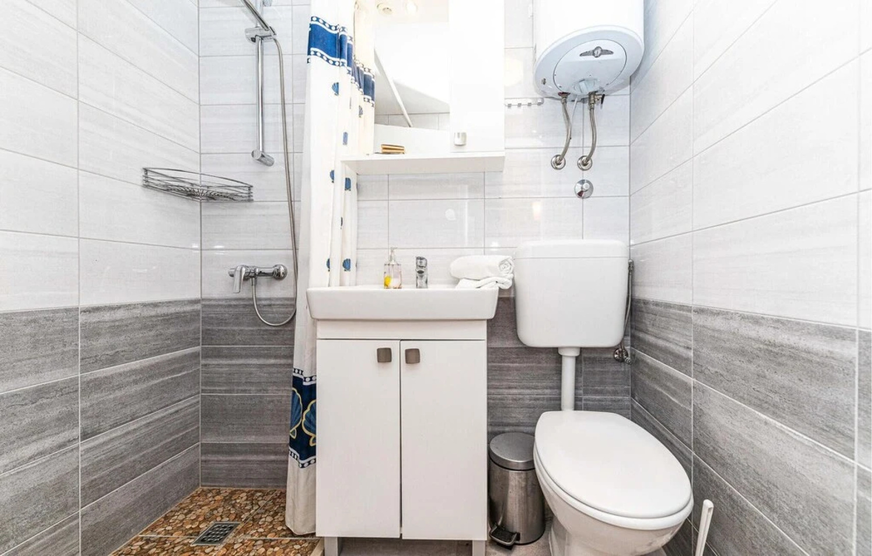 Amazing Home in Blizna Donja With Wifi and 1 Bedrooms