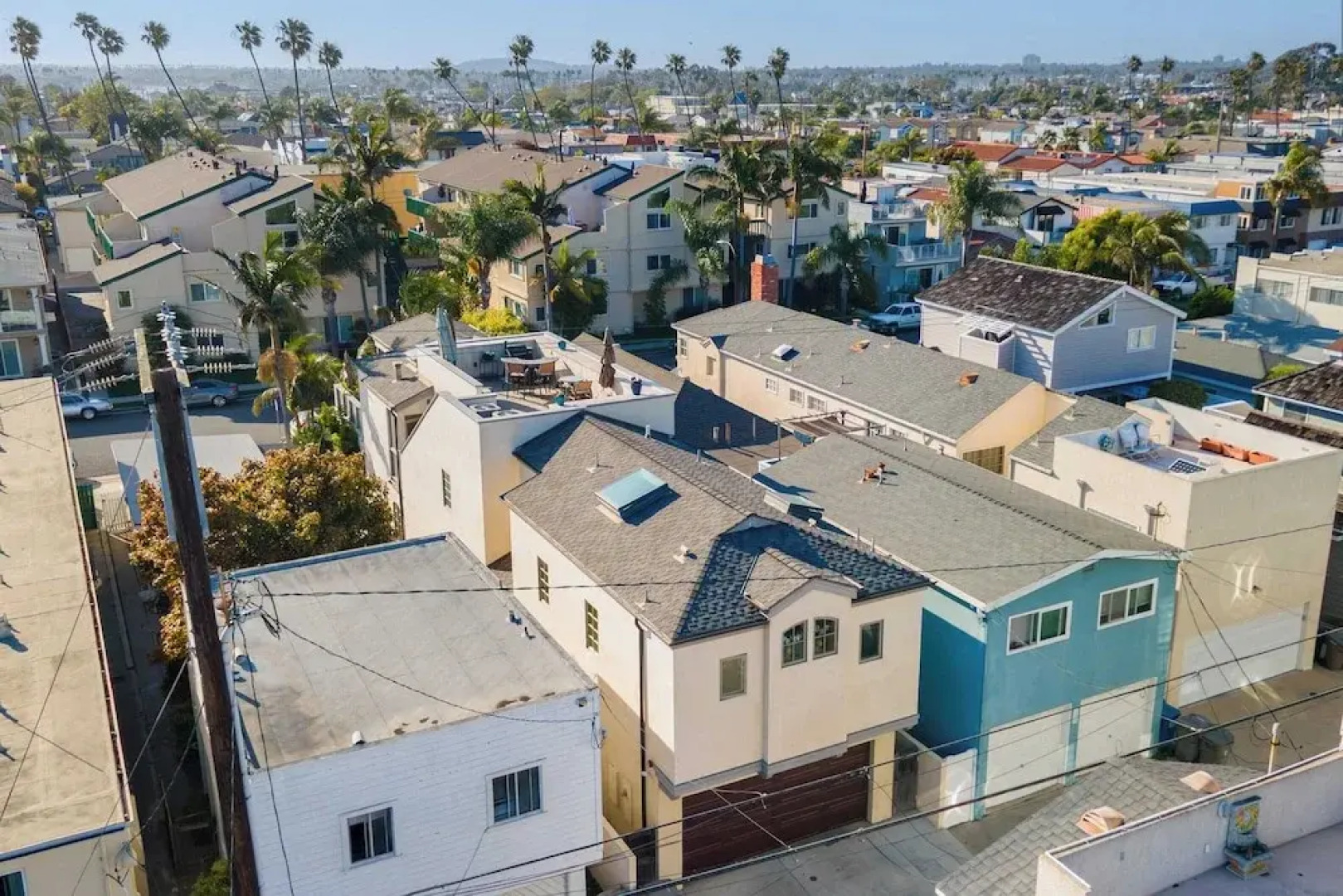Seventh & Shore Stylish Seal Beach Home w/ Elevator, Fireplace + Bold Design