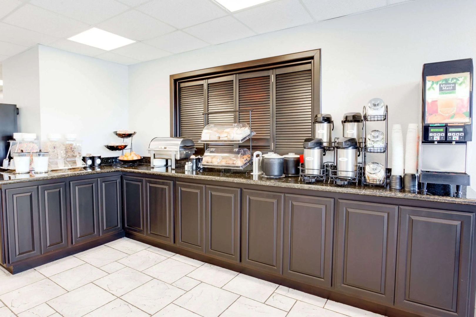 Ramada by Wyndham Marina