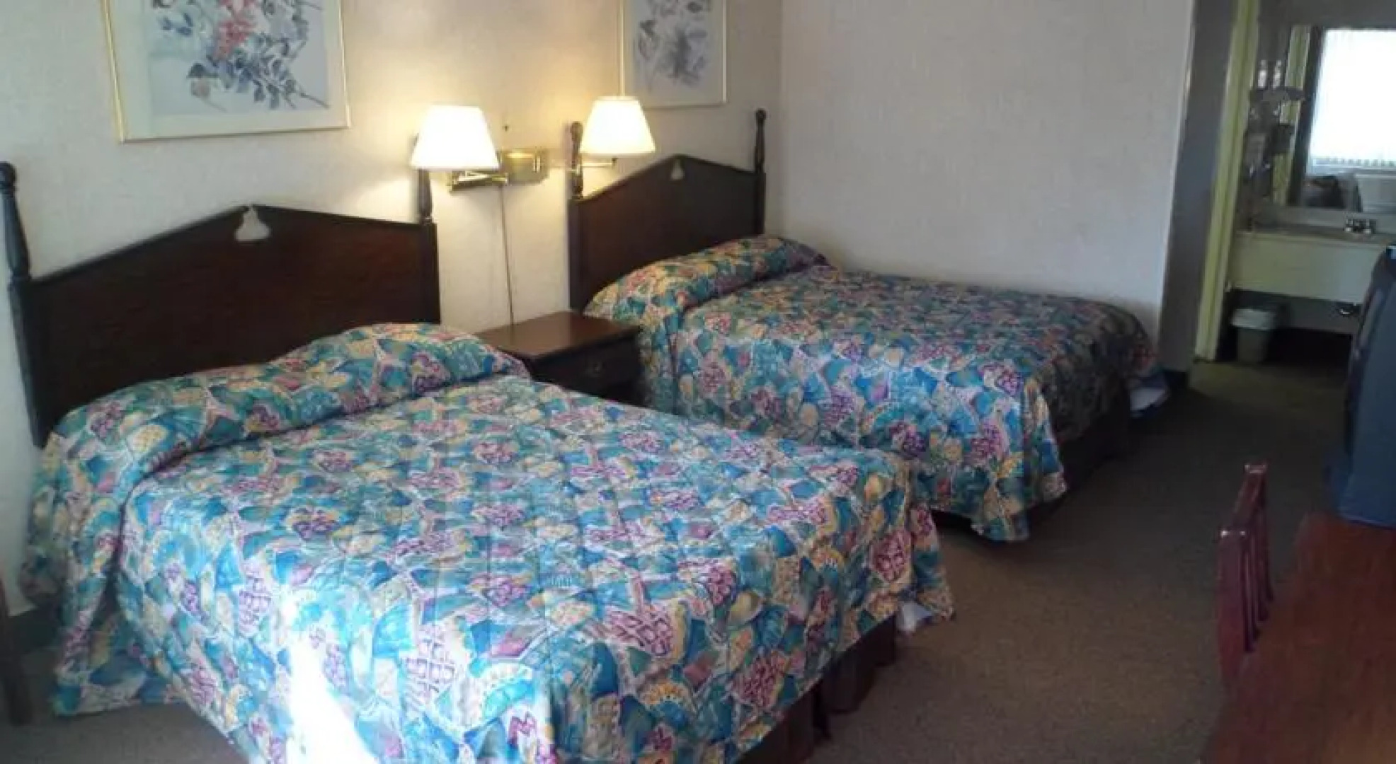 The Highlander Lodge Danville