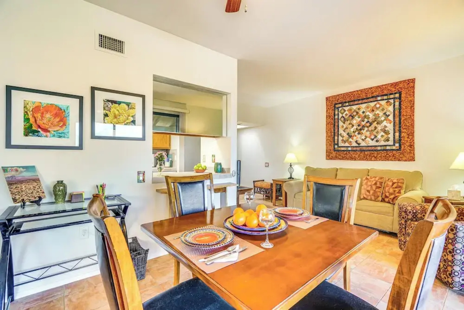 Close to Golf: Mtn-view Townhome in Green Valley