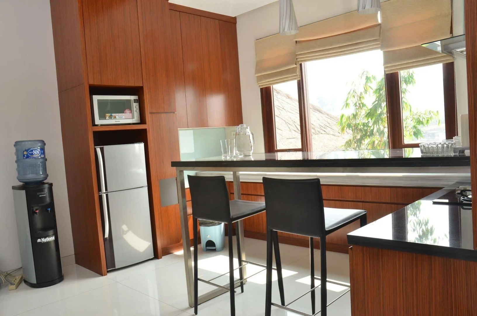 Morning Glory Mountain View 4BR Villa with Pool