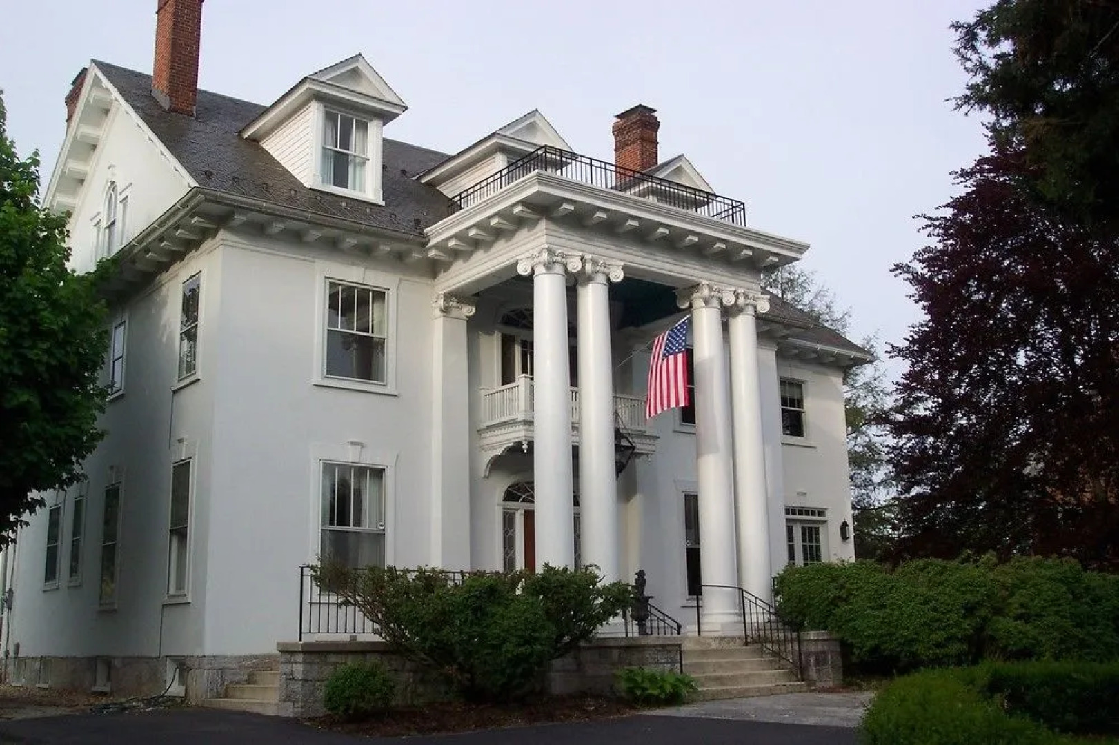 White Hall Manor Bed & Breakfast