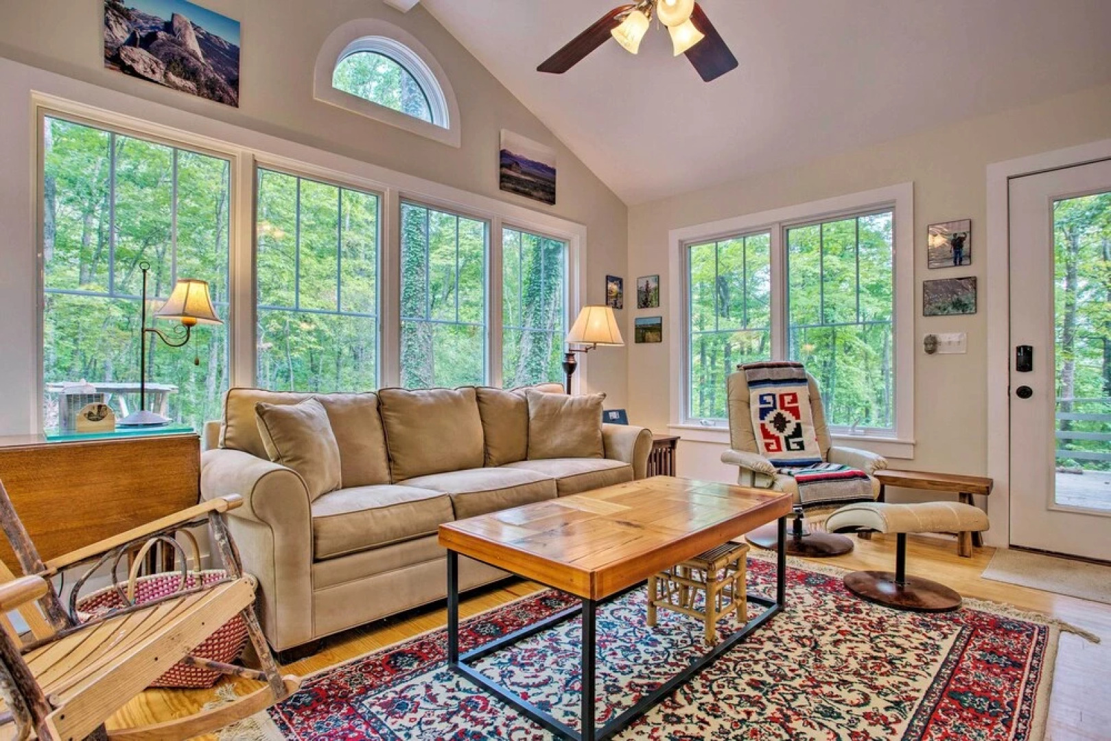 Asheville-area Cabin w/ Fire Pit & Forest Views