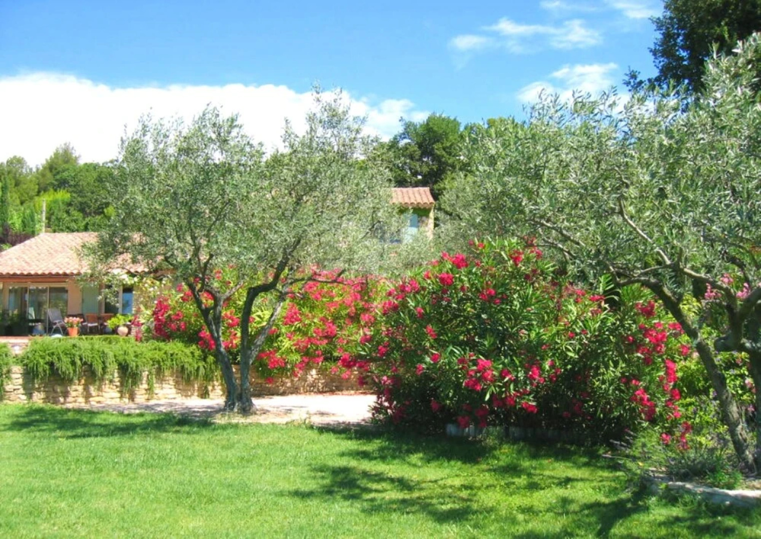 House With 4 Bedrooms in Villedieu, With Wonderful Mountain View, Priv