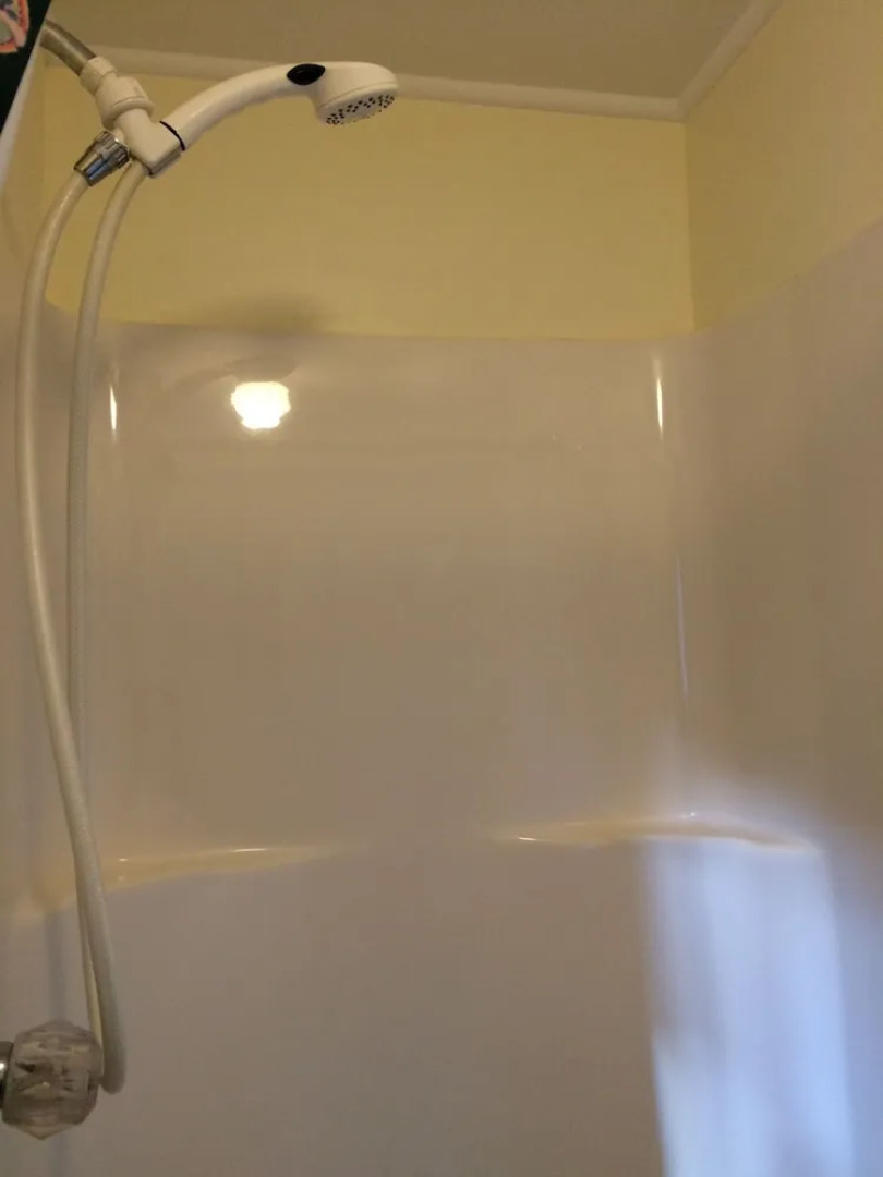 Perry's Motel & Cottages