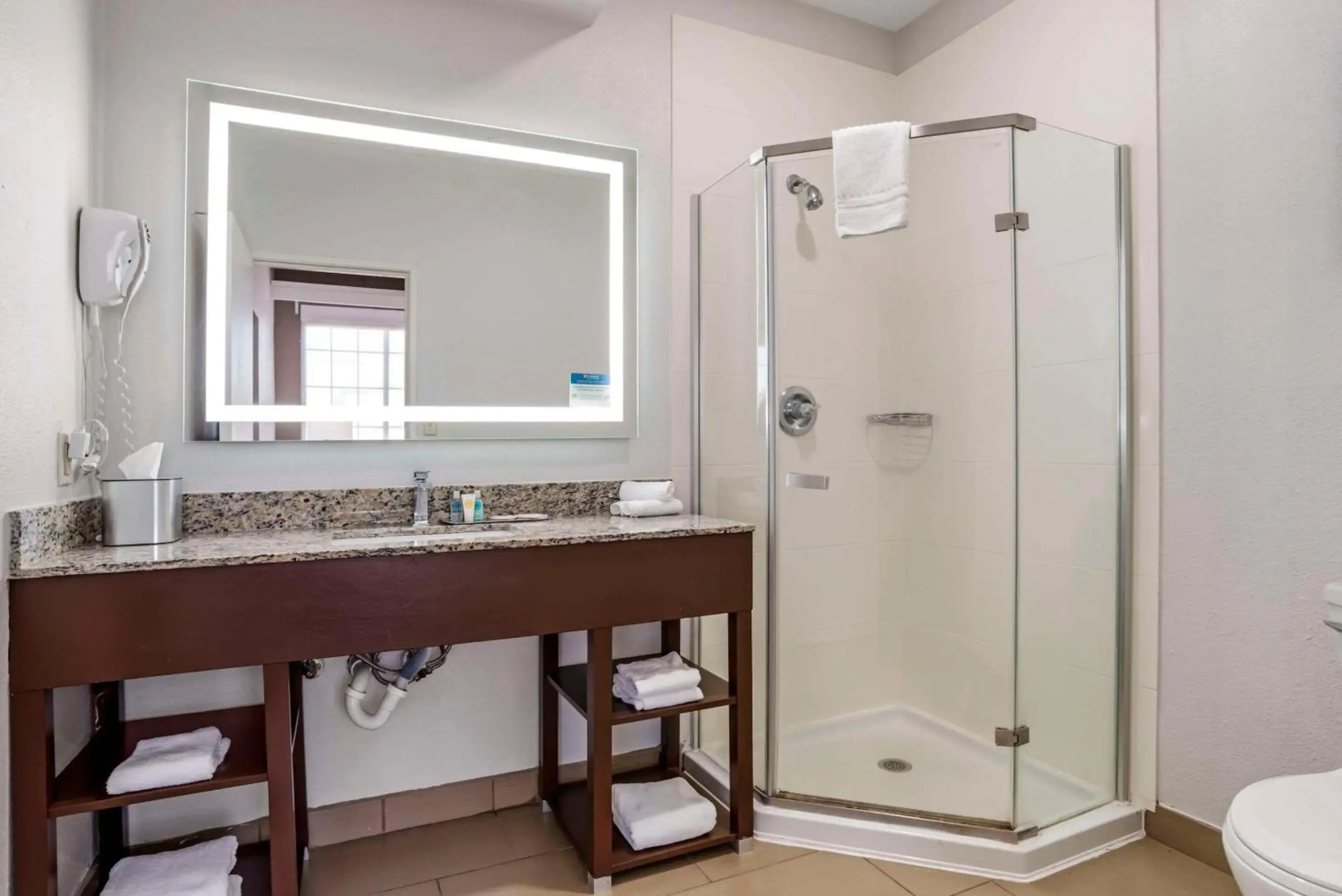 Comfort Suites Hattiesburg near University