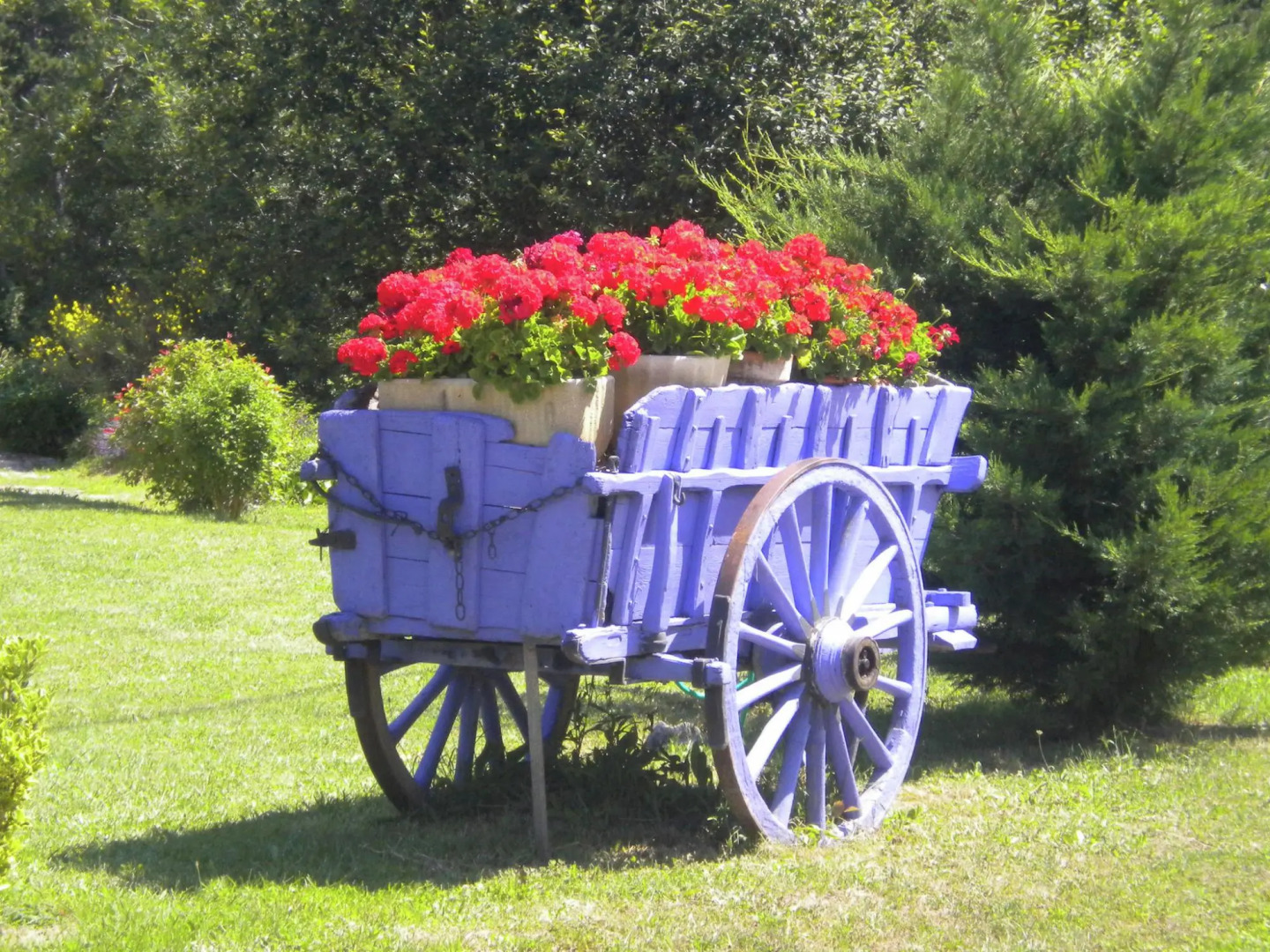 Great Detached House Near Die With Magnificent View and Beautiful Garden