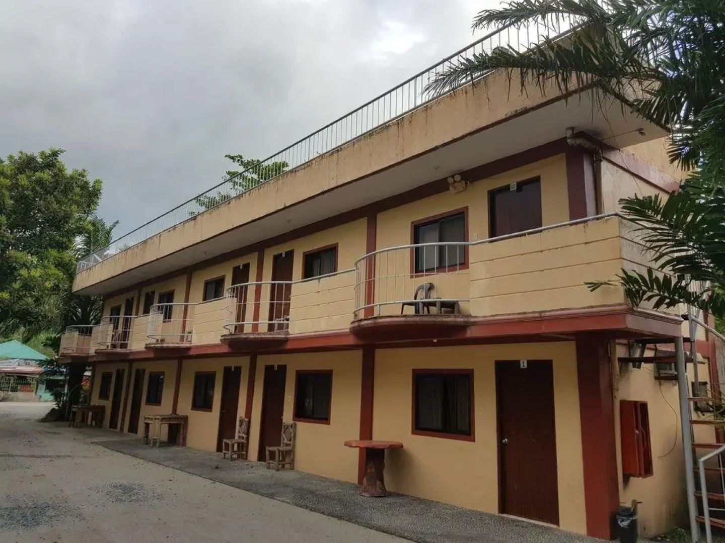 Megan's Paradisio Beachfront Villa