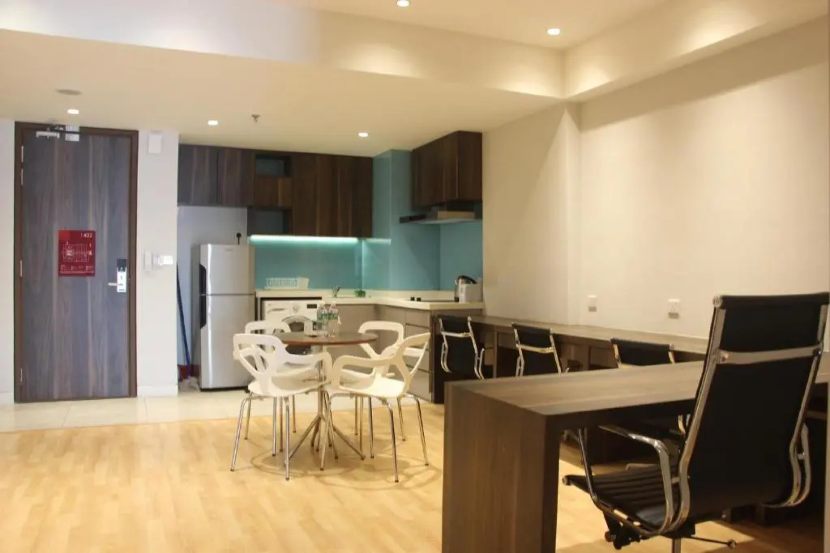 D'Majestic Place by Widebed