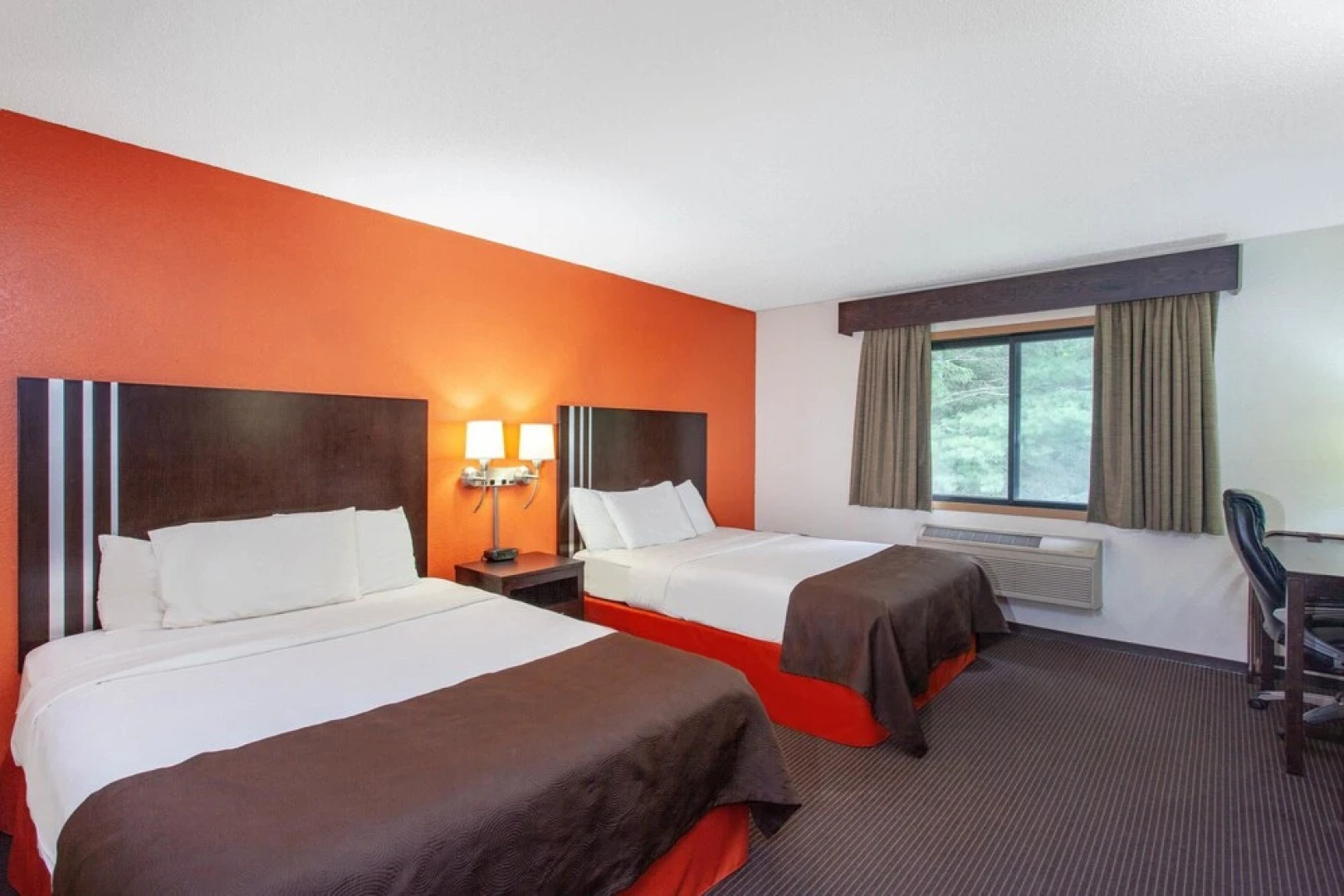 AmericInn by Wyndham Carlton